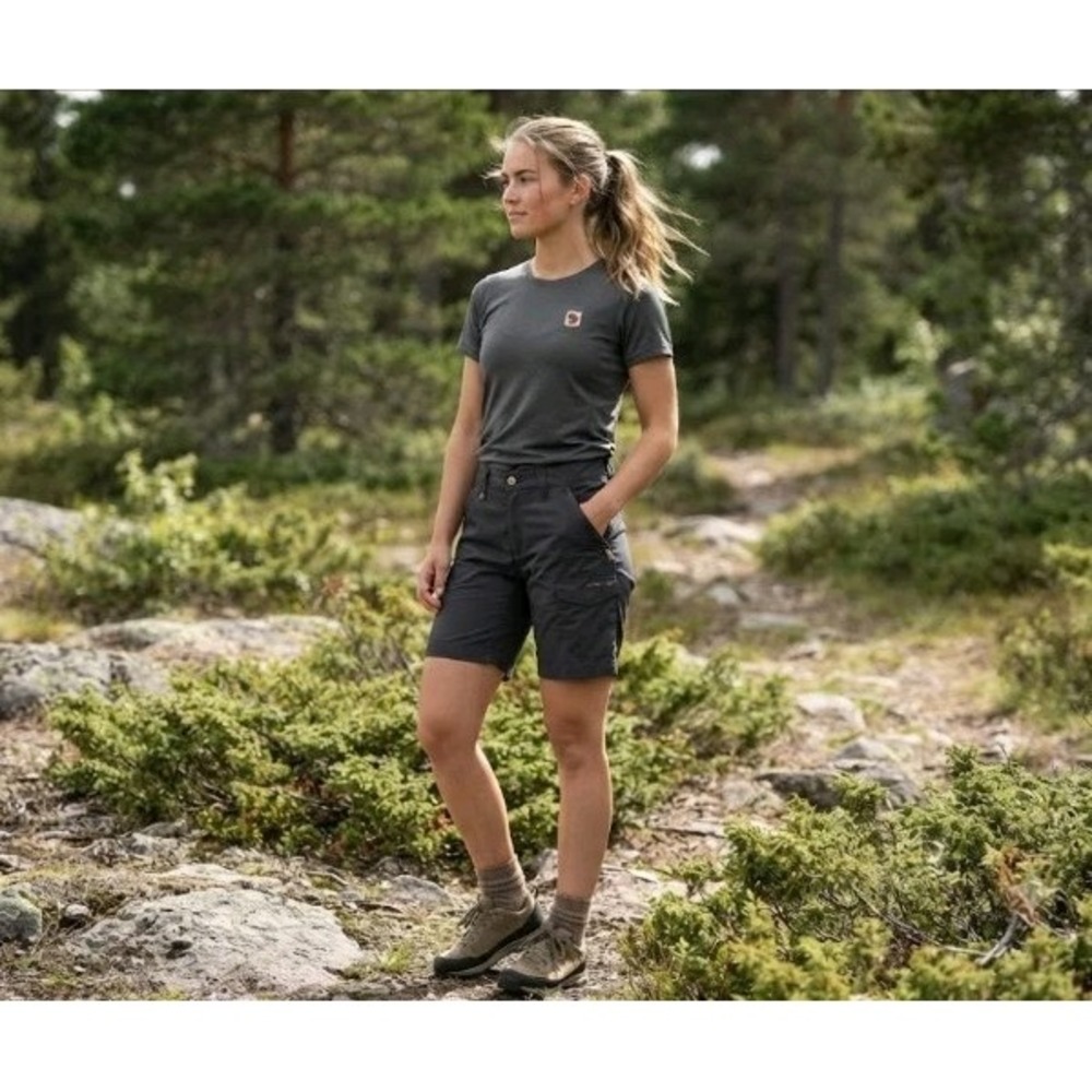 Fjallraven Nikka Curved Shorts Womens 40 US 30-31 Black G-1000 Hiking Trekking